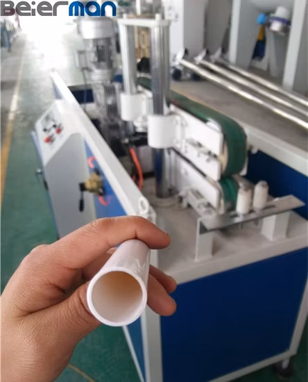 기계 밀어남 기계장치를 뜨거운 판매인에게 만드는 PVC 관 생산 라인 플라스틱 관